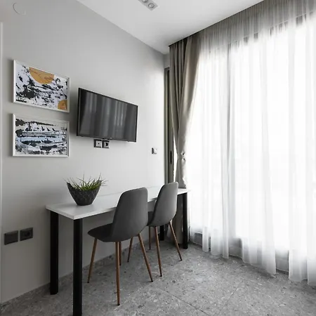 Avenue & Apartments, Nilie Hospitality Mgmt Lejlighed *