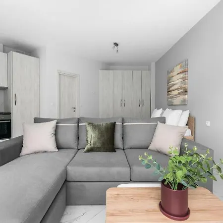 Lägenhet Avenue & Apartments, Nilie Hospitality Mgmt *